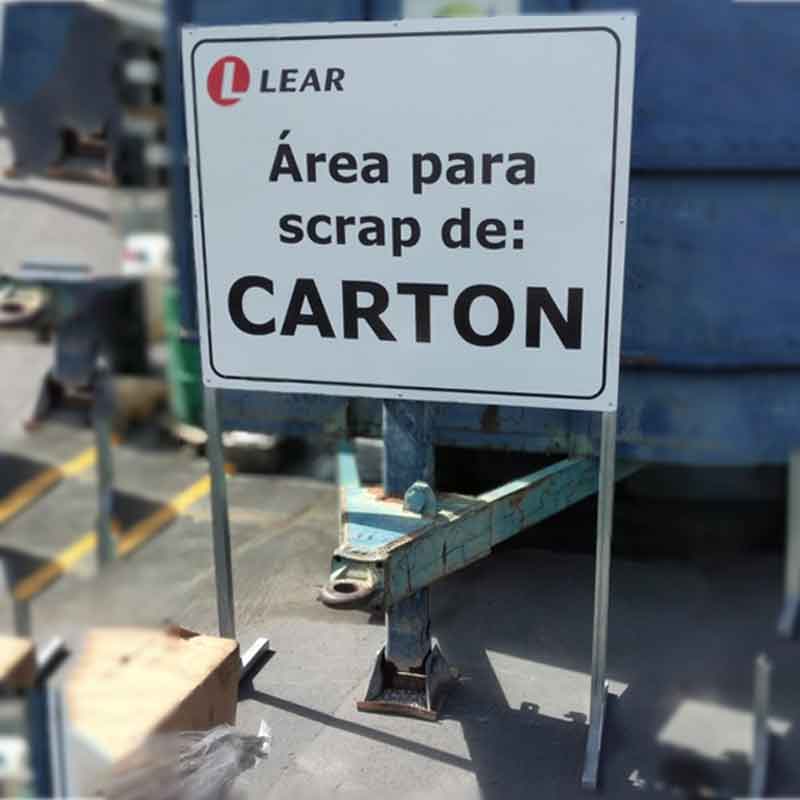 Letrero con Estructura