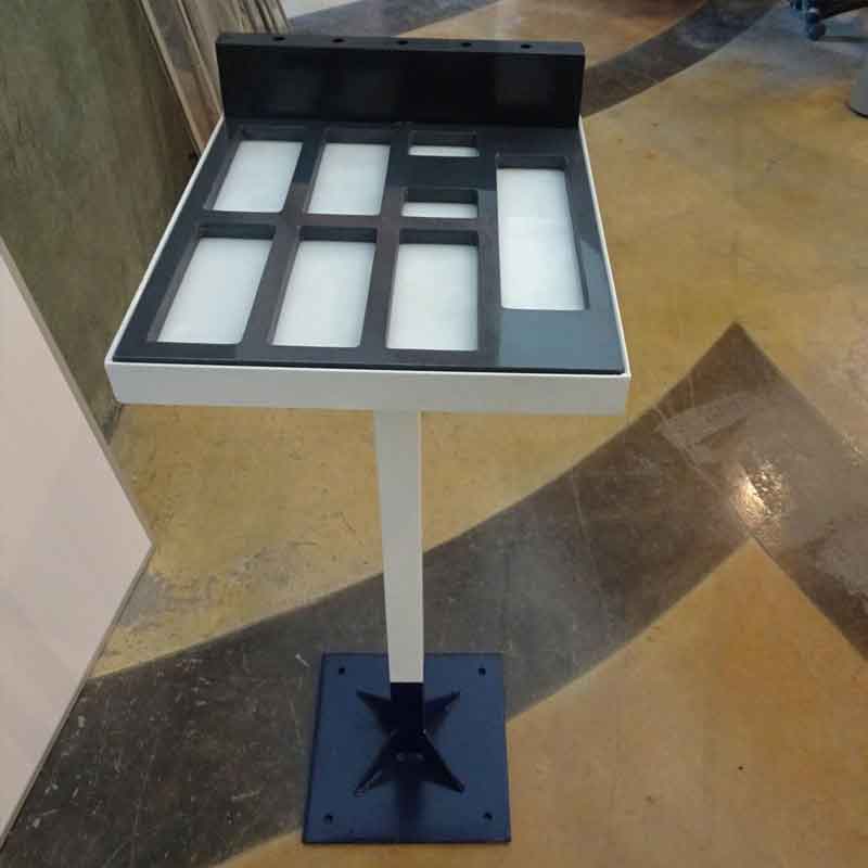 Mesa para herramientas