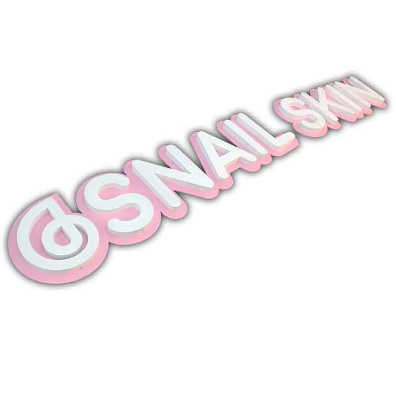 letras 3D con iluminación